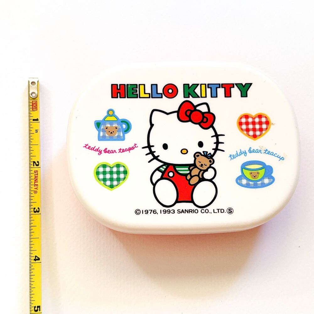 Vintage Hello Kitty Container Food Snacks Red White 1993 Made in Japan Good Cond - Picture 3 of 6